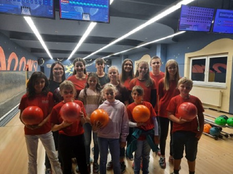 Bild "Pfarrei Gotteszell:Gotteszeller-Minis-Bowlen-2023.jpg"