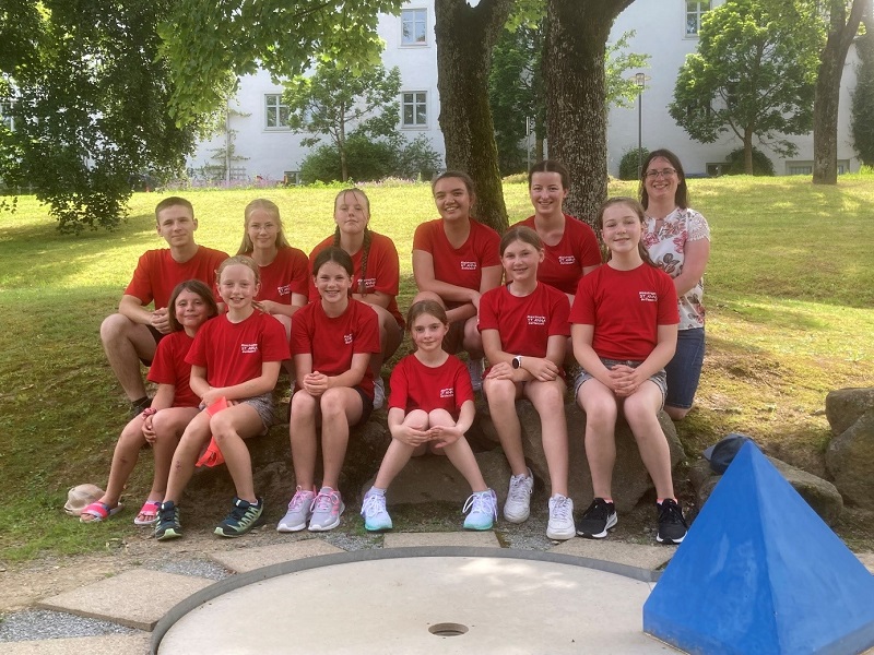 Bild "Pfarrei Gotteszell:Minis-Minigolf-2024.jpg"