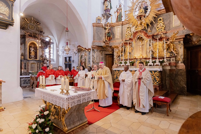 Bild "Pfarrei Gotteszell:Muenster-3.JPG"