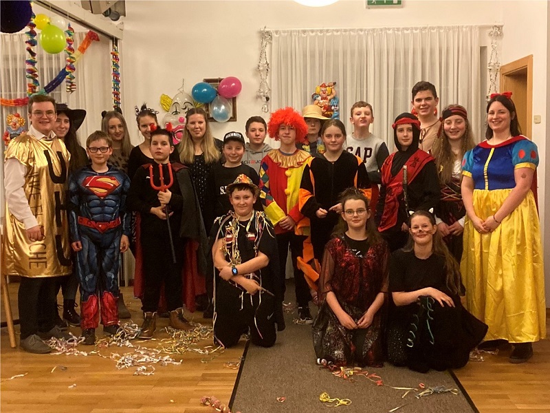 Bild "Pfarrei Teisnach:Ministrantenfasching_Teisnach-2023.jpg"