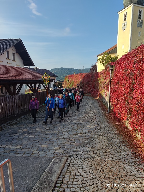 Bild "Pfarrei Teisnach:Neukirchen_2021-01.jpg"