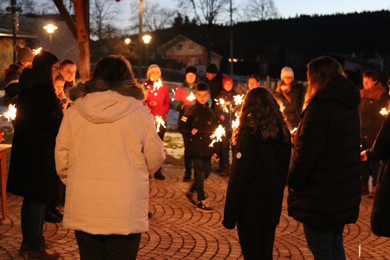 Bild "Pfarrei Teisnach:Sternenandacht-12-01-25-2.JPG"