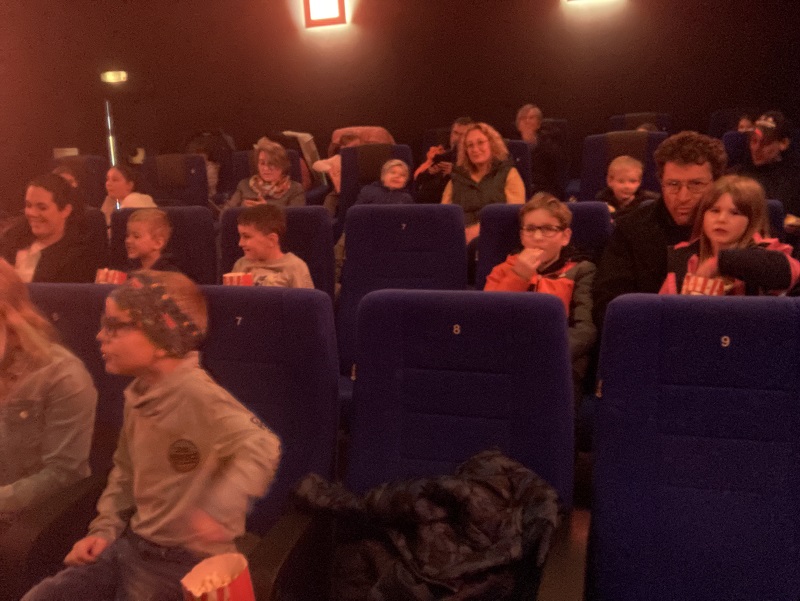 Bild "Pfarreiengemeinschaft:2024-03-26_Familienkino_in_Regen1.jpg"