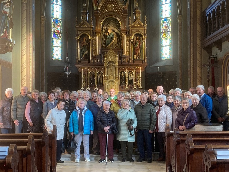 Bild "Pfarreiengemeinschaft:Kircheitnach-Kirche-2023.jpg"