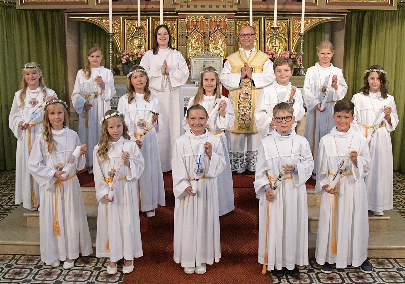 Bild "Pfarreiengemeinschaft:Kommunionkinder_Teisnach_2021.jpg"